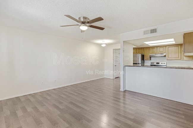 Photo - 3810 N Maryvale Pkwy House