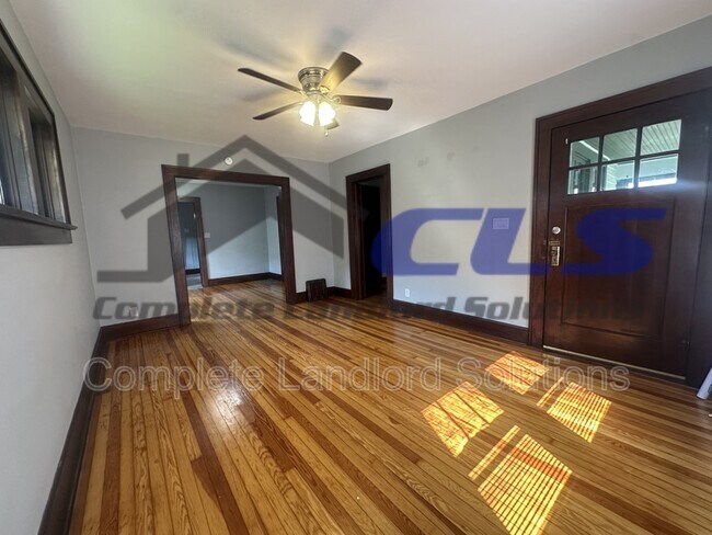 Foto del edificio - 2409 S 9th St