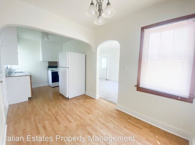 Foto del edificio - 3 br, 2 bath House - 837 W 7th St.