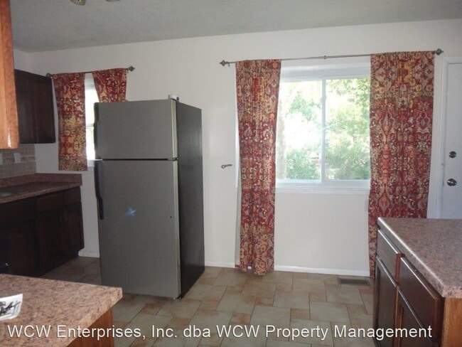 Building Photo - 3 br, 1.5 bath House - 5207 SW 27th St