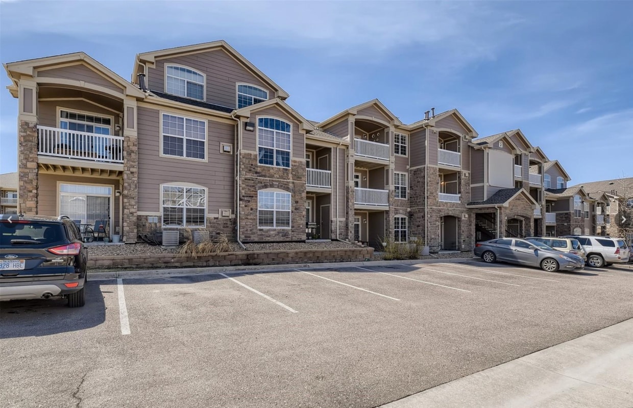 7740 S Blackhawk St, Englewood, CO 80112 Townhome Rentals in