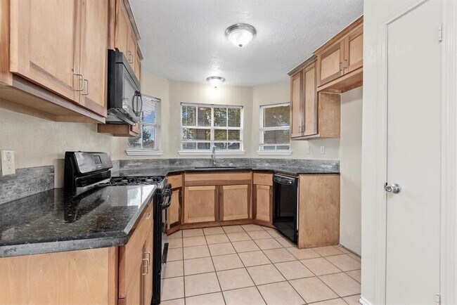Foto del edificio - 11818 Westwold Dr