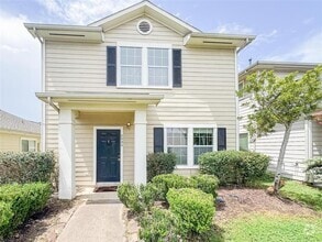 Building Photo - 6406 Provident Green Dr