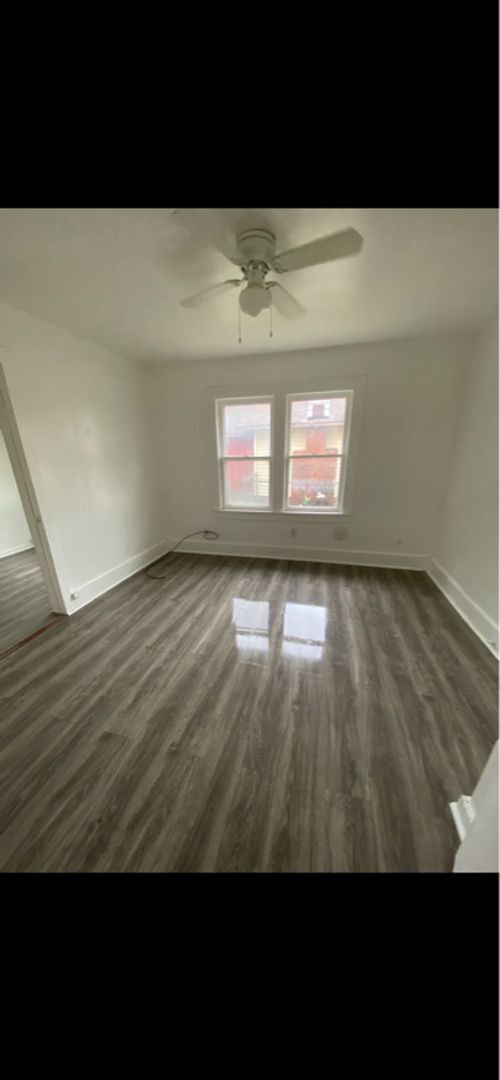 Foto del edificio - 732 N Victor Ave