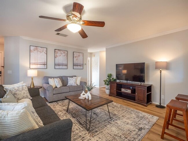 Foto del edificio - 9610 Dalewood Dr