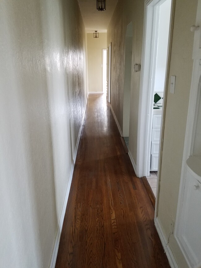 Hallway to Bedrooms - 1306 S Cloverdale Ave