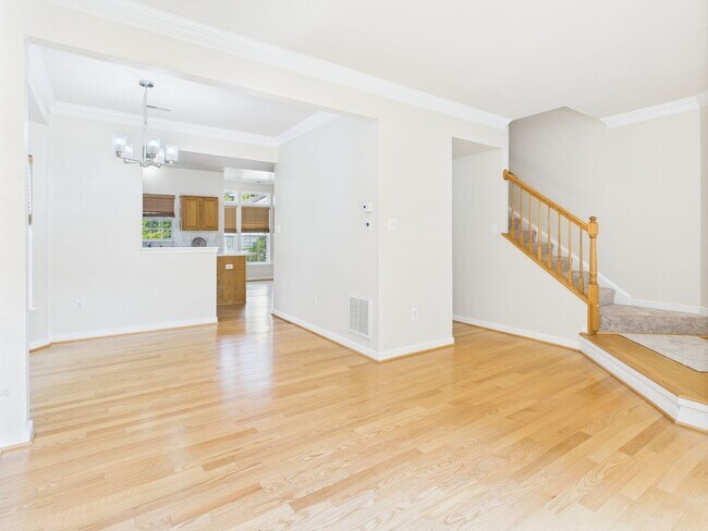 Foto del edificio - 2517 Mountain Ash Cir