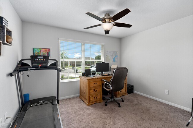 Building Photo - 597 Summersweet Rd