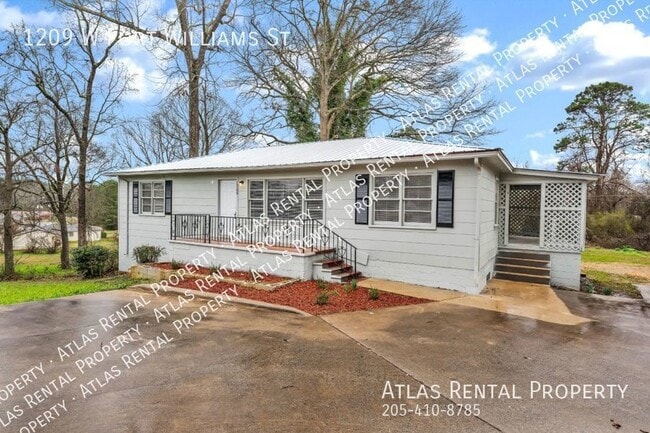 Building Photo - 1209 W Fort Williams St