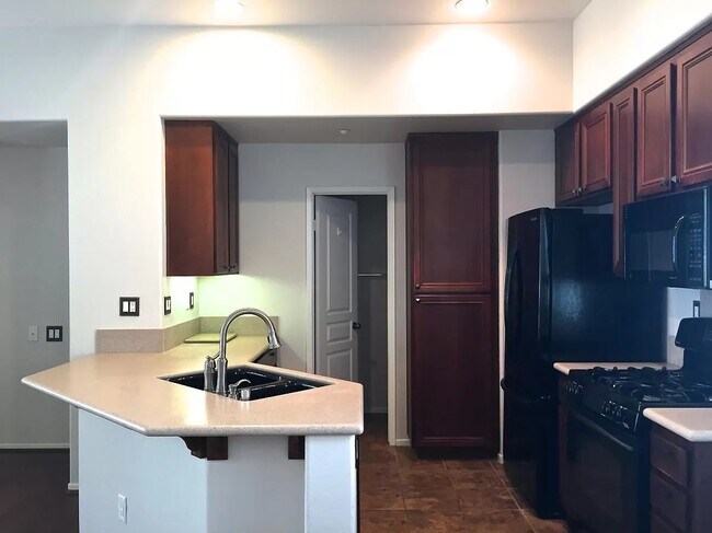 Kitchen - 503 Almond Rd