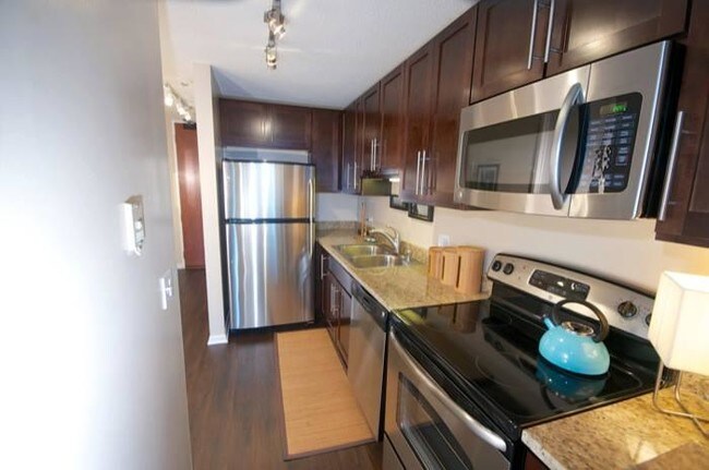 Foto del edificio - 174 N Harbor Dr