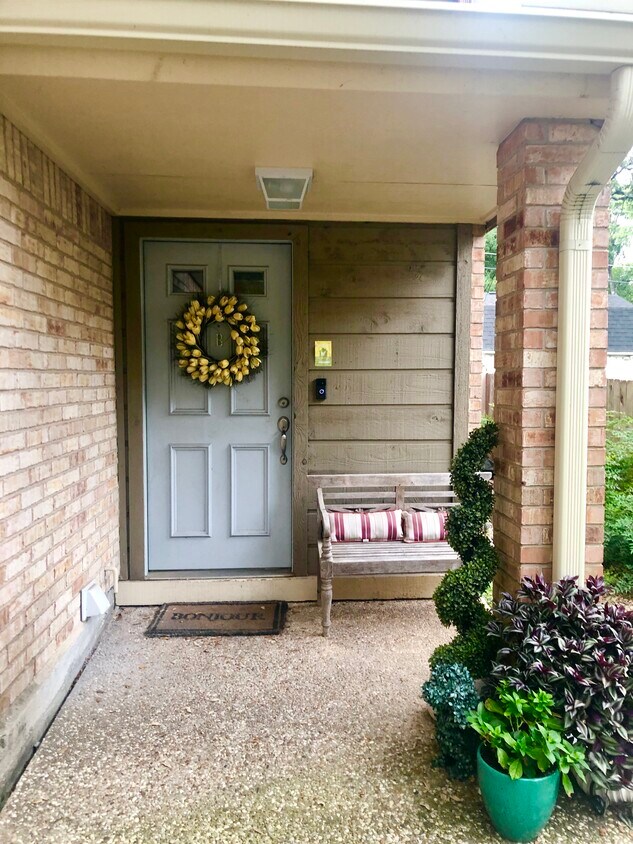 8604 Willowick Drive, Austin, TX 78759 Townhome Rentals in Austin TX