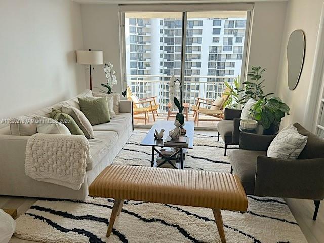 Foto del edificio - 770 Claughton Island Dr