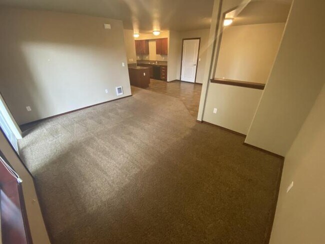 Foto del edificio - 3 bedroom in Marysville WA 98271