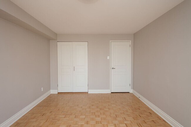 Building Photo - 3421 Rue Drummond