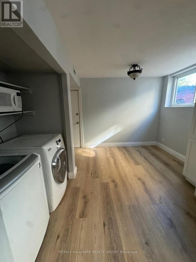 Photo du bâtiment - 605 Donald St