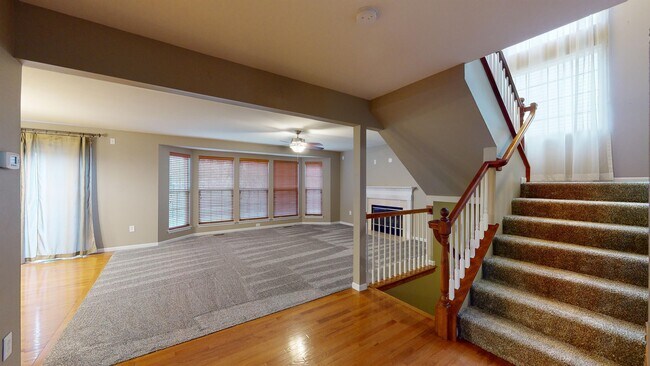 Foto del edificio - 732 Wild Horse Creek Dr
