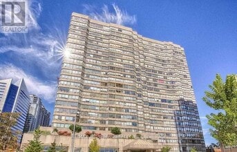 Building Photo - 30 Greenfield Ave