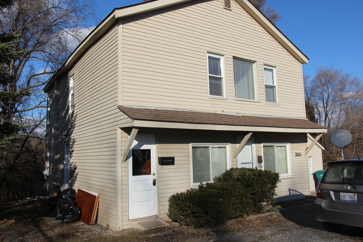 3055 Auburn Rd, Auburn Hills, MI 48326 Apartments in Auburn Hills, MI