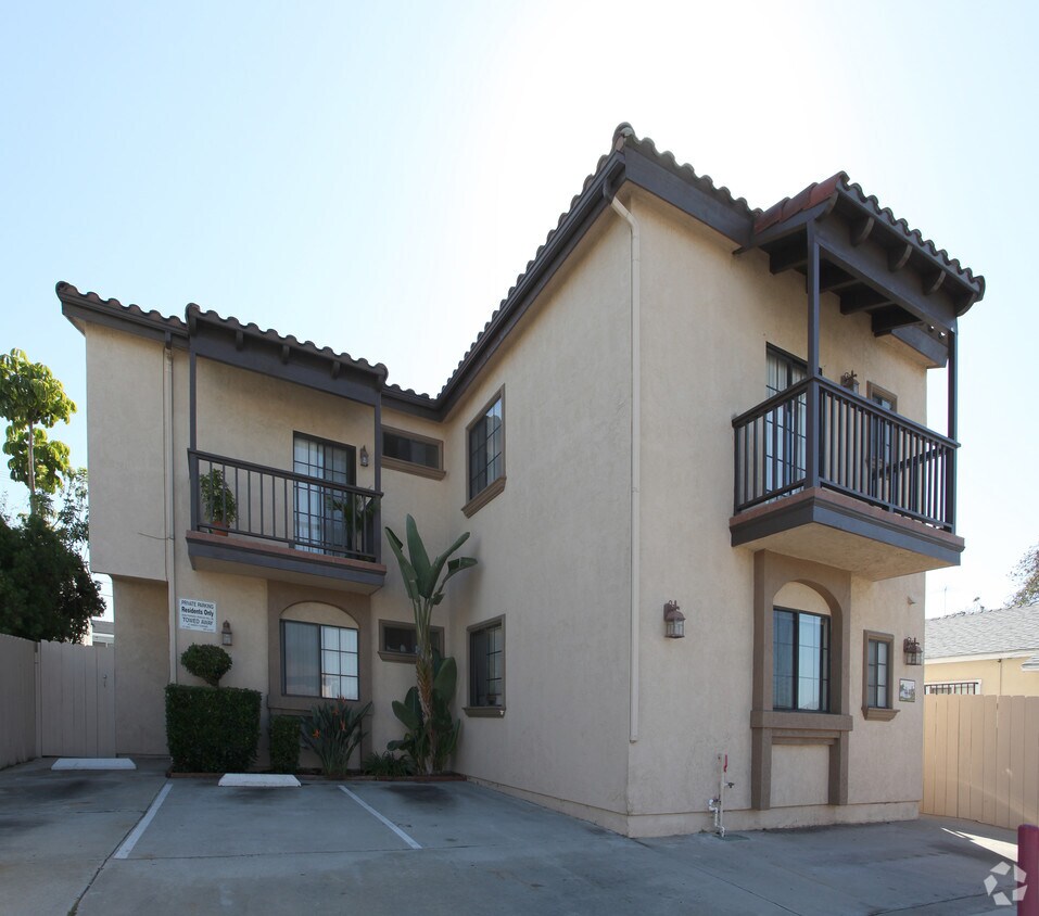 Foto del edificio - 4365 Mississippi St