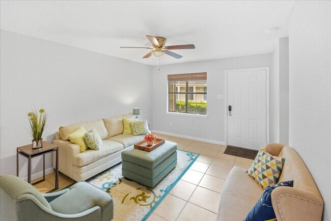 Building Photo - Baylor 2 Bedroom Condo