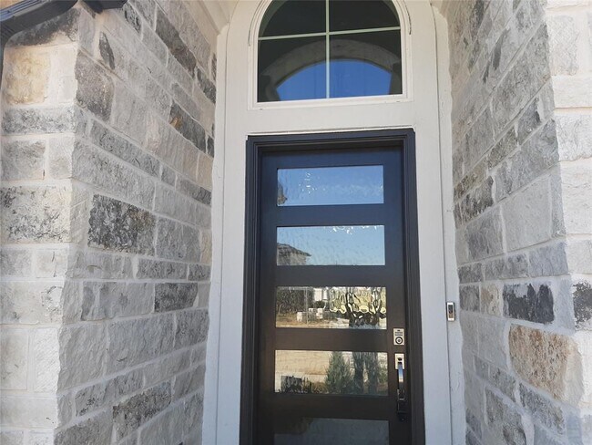 Foto del edificio - 7575 Pemberley Ct