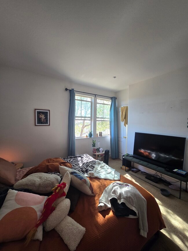 Building Photo - 6115 Old Quarry Loop