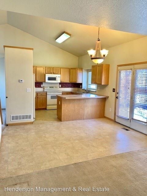 Building Photo - 3 br, 2.5 bath House - 2821 Monterey Bay