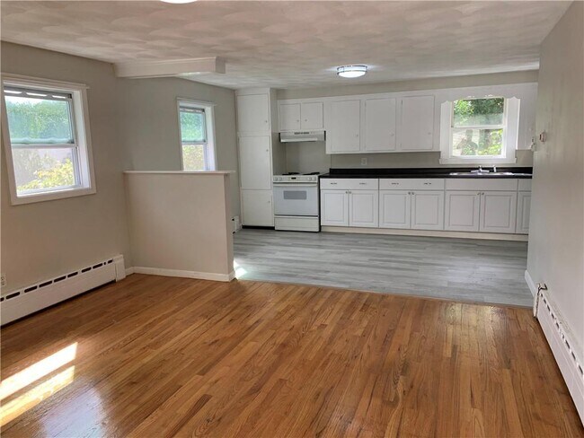 Foto del edificio - 15 Virginia Ave