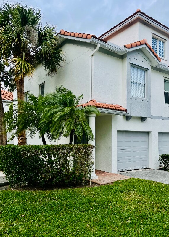 Foto del edificio - 2014 Alta Meadows Ln