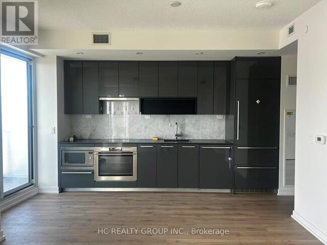 Building Photo - 117 McMahon Dr