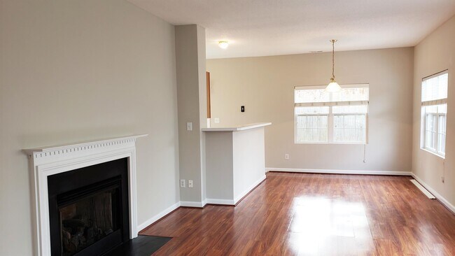 Building Photo - 1217 Red Ash Cir