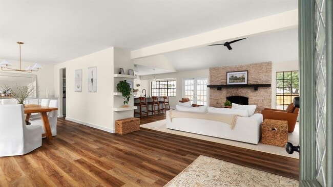 Foto del edificio - 2300 Toulouse Dr