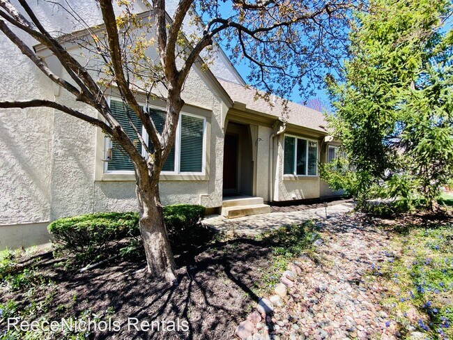Building Photo - 3 br, 3 bath House - 14306 Russel Street
