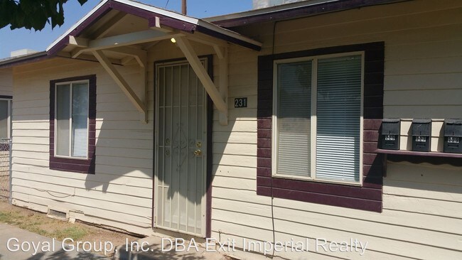 Building Photo - 217 D St