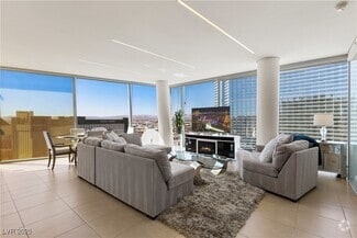 Building Photo - 3726 S Las Vegas Blvd