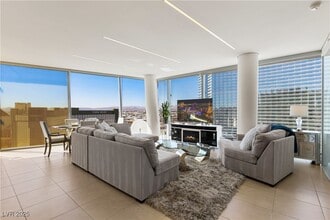 Building Photo - 3726 S Las Vegas Blvd