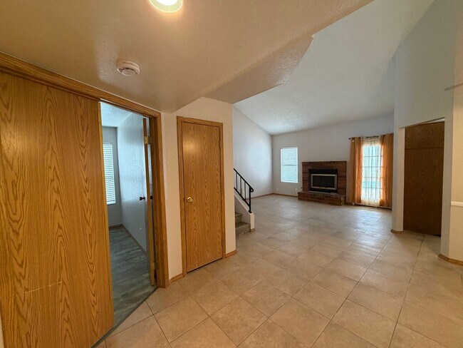 Foto del edificio - Charming 4-Bedroom Home with Private Pool ...