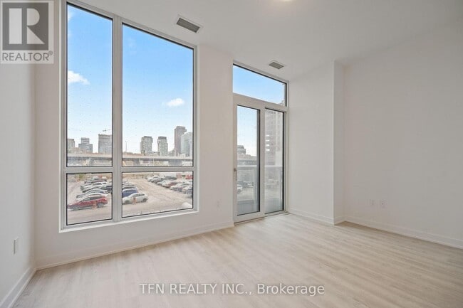 Photo du bâtiment - 15 Richardson St