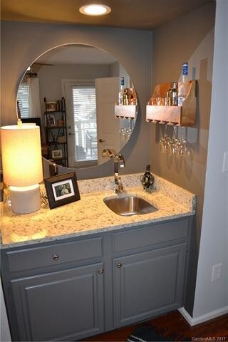 Building Photo - 5007 Sharon Rd