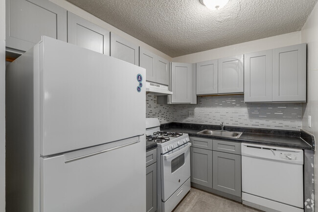 Interior Photo - Pinewood Estates