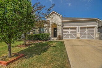 Building Photo - 7932 Gato Ln