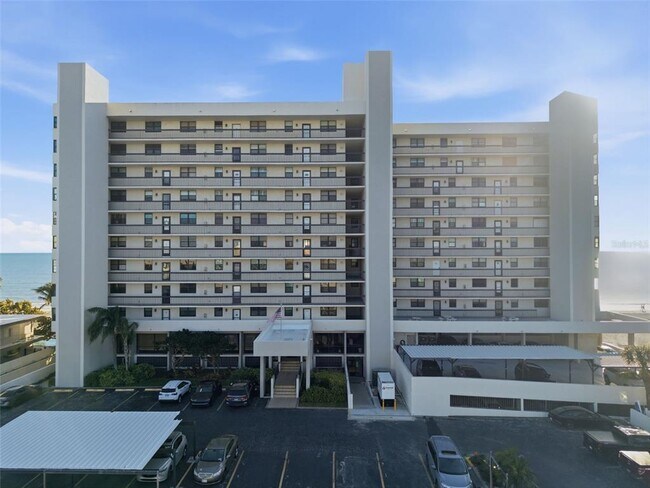 Foto del edificio - 15462 Gulf Blvd