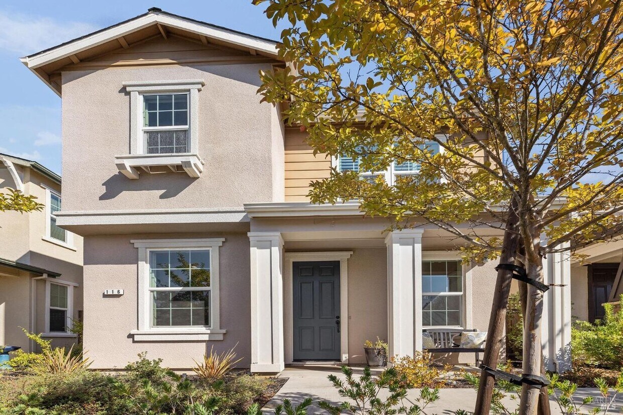 Primary Photo - Fabulous 3 bedroom Home in Healdsburg, Fur...