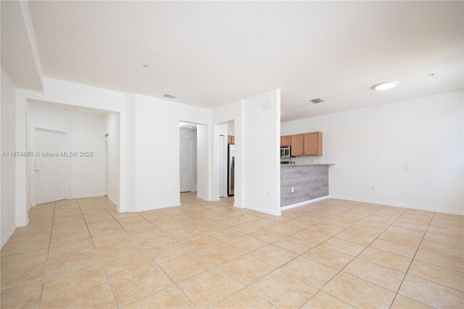 Building Photo - 10870 NW 88th Ter