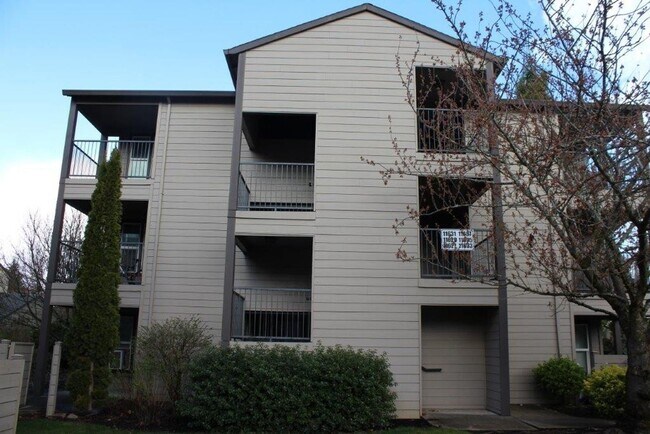 Foto del edificio - 2 br, 1 bath House - 11631 SE Fuller Rd