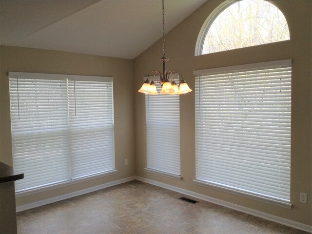 Foto del edificio - 962 Shephard Woods Ct