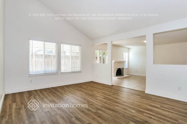 Building Photo - 3629 Pullman Dr