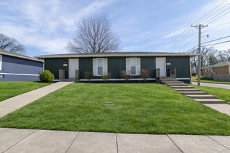 Building Photo - 202 Wheaton Ct