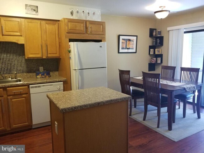 20 Provincetown Dr Evesham Township Nj 08053 Condo For Rent In Evesham Township Nj Apartments Com